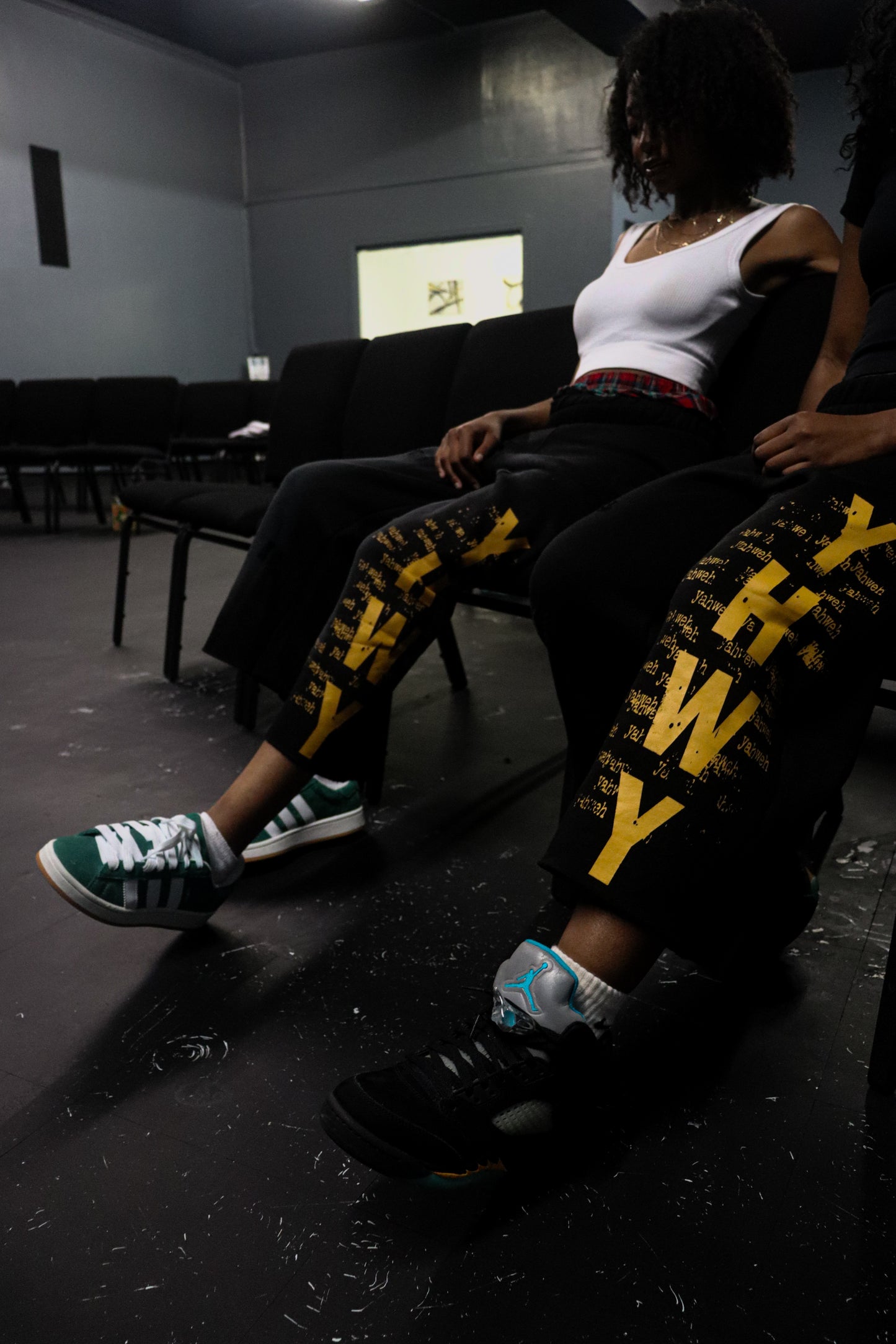 “YAHWEH” CUT OFF SWEATS(FOREVER ALIVE COLLECTION)